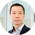 陈文告~首席财务总监、公司秘书及高级董事总经理